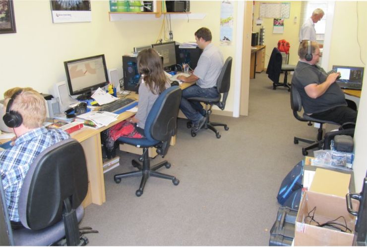 10 Dixons Comp Room.jpg